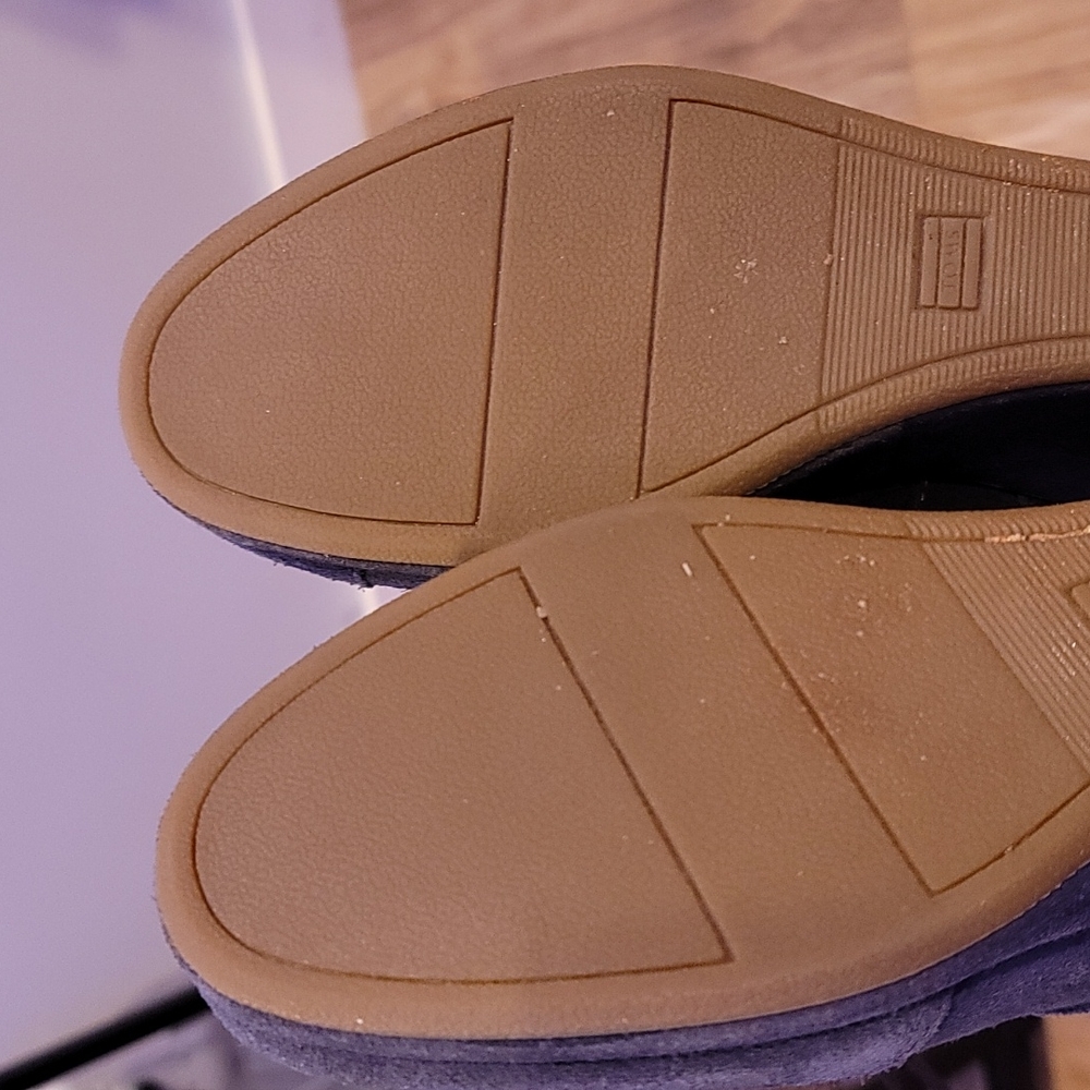 Toms booties - Picture 6 of 9